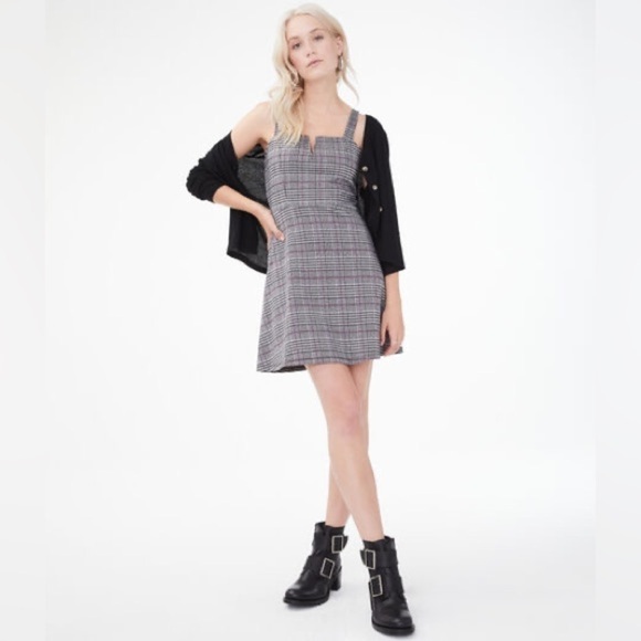 Aeropostale Seriously Soft Houndstooth V-Wire Fit n Flare Dress Size Medium - Picture 2 of 12